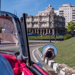 Meet your Posher, Alicia